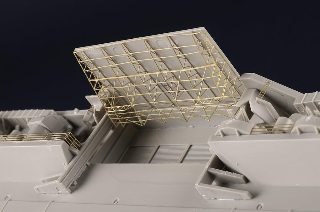 Trumpeter American Aircraft Carrier Midway Plastic Model 05634 1/350 CV-41