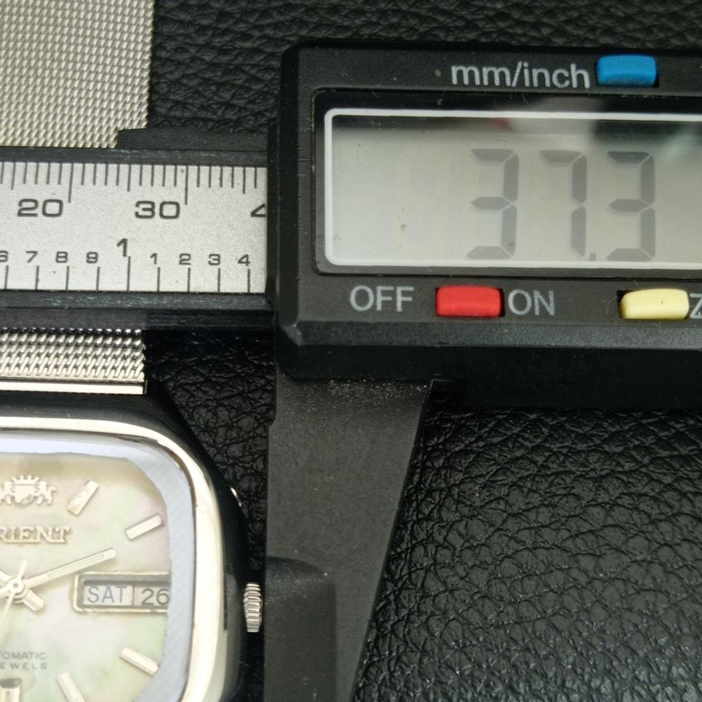 Orient AUTOMATIC 46941 VINTAGE JAPAN MENS PEARL DIAL WATCH A704954-1