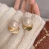Silver needle twisted circle pearl stud earrings French elegance high temperament earrings fashion new earrings wholesale women