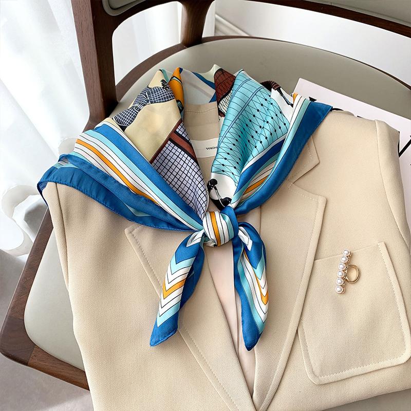 1Pcs 70Cm Horse Element Plaid Silk Scarf For Women Imitation Silk Trendy And Versatile Headwear Clothing And Square Scarf