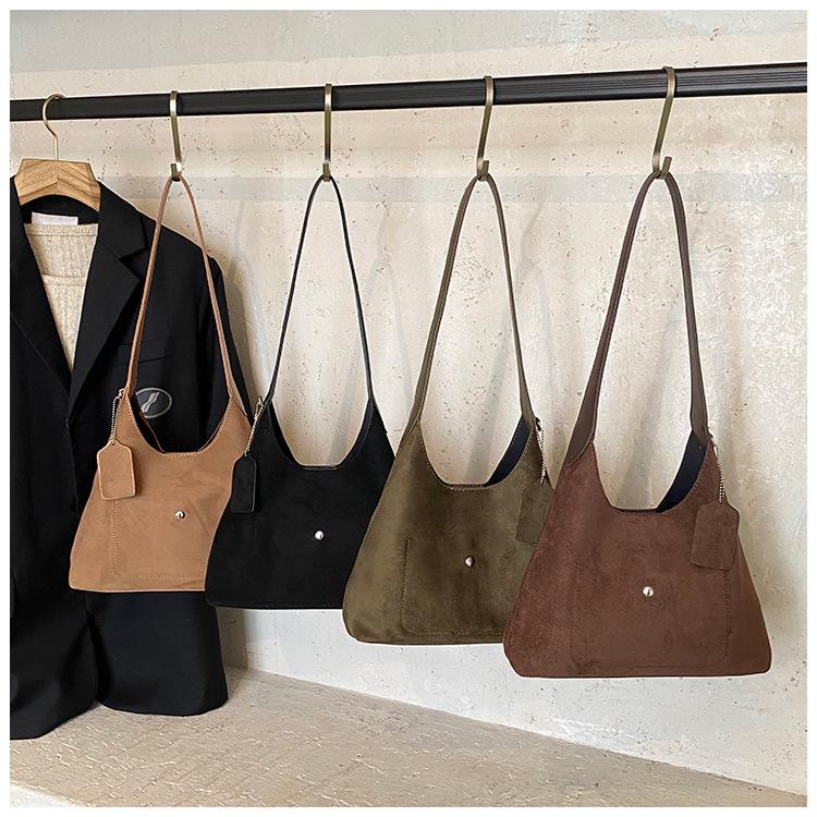 Große Wildleder-Tasche mit Leopardenmuster im koreanischen Stil - Mode Herbst/Winter 2025 Retro Ein-Schulter Umhängetasche für Damen