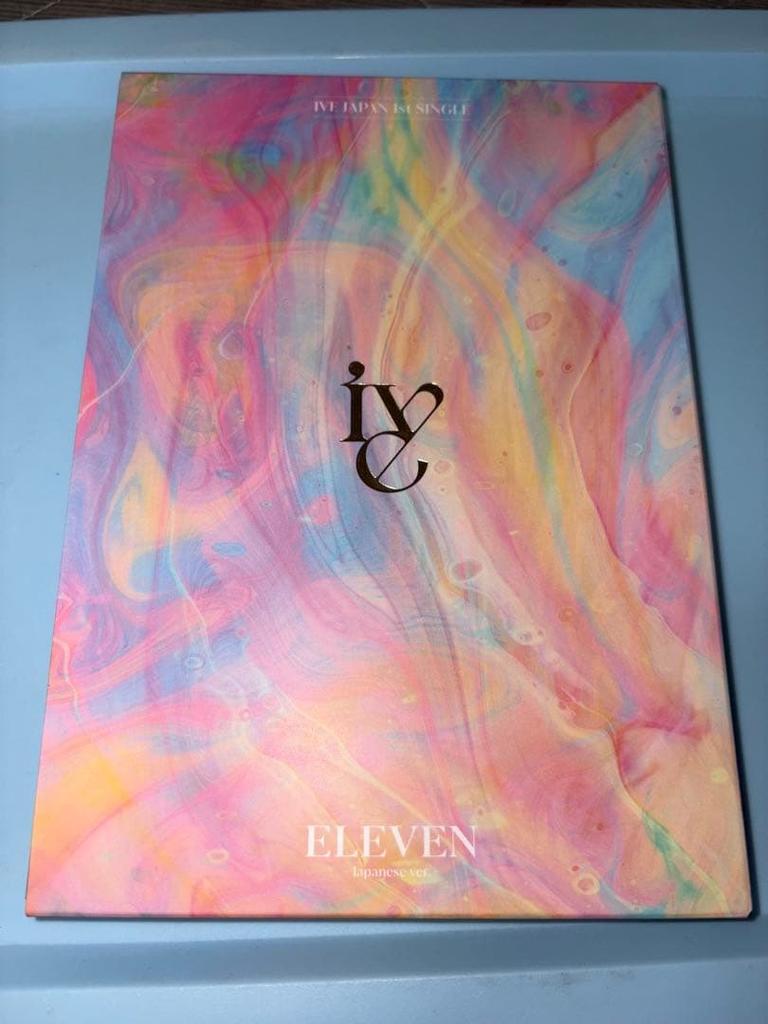 [USED] IVE ELEVEN Album Queen of Hearts