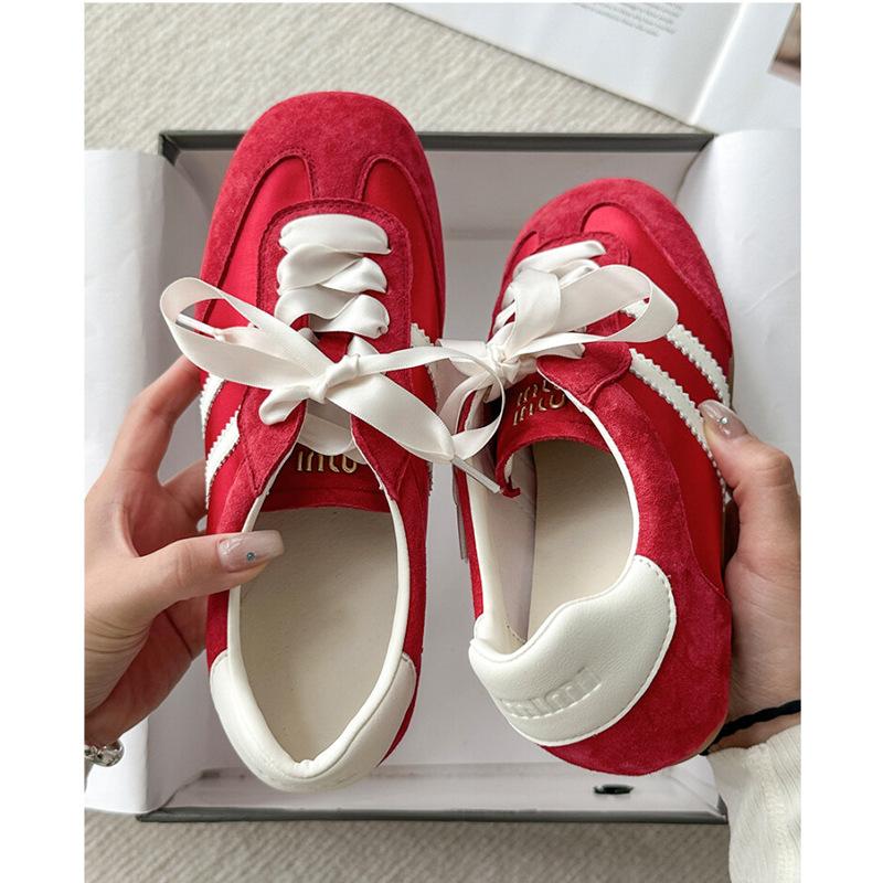 Niche ballet training shoes women's spring 2025 new flat-bottomed versatile Korean retro sports and leisure Forrest Gump shoes