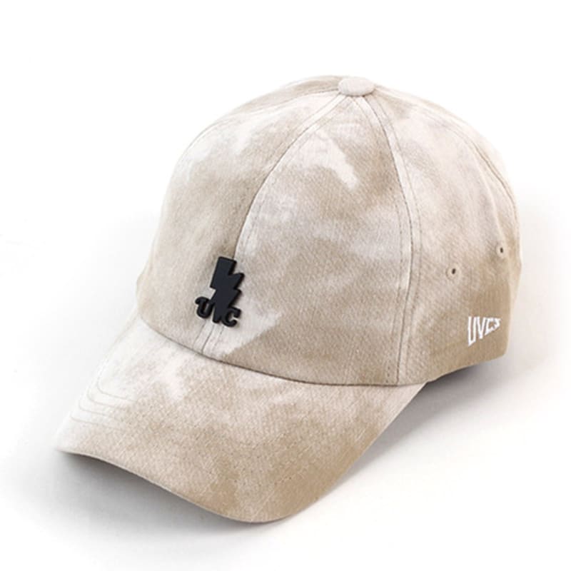 

Universal chemistry Thunder Dyed Beige Ballcap FREE
