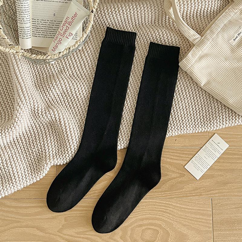 

Acheng Family Wholesale 4% Wool Socks, Instags-style Women s Thickened and Fleece Warm Autumn and Winter Double-needle Boneless Calf Socks 1 pair