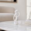 3D Printed Couple Sculpture, Nordic Modern Style, Matte White Home Decor Ornament, Romantic Abstract Statue, for Anniversary Valentine’s Day