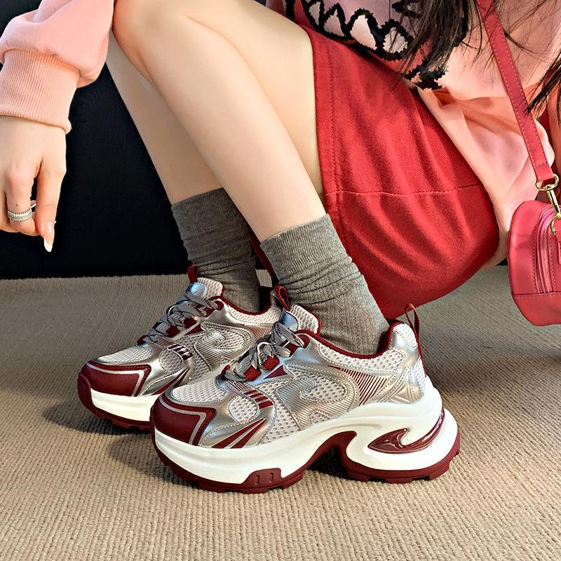 Net Shoes Are Light and Heightened Casual Sports Shoes for Women's New Spring and Autumn Silver Platform Dad Shoes for Women