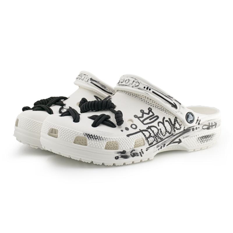 Crocs Klasyczne chodaki Duże Oczy Urocze Zabawne Graffiti Fajne Wszechstronne Buty z Dziurkami Unisex Białe