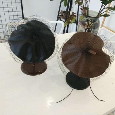 Damenmode, schlichte Baskenmütze aus PU, Vintage-Rückseite, geheimnisvoller Netzhut für die Dame, weich, bequem, atmungsaktiv, stylischer Hut in Kürbisform
