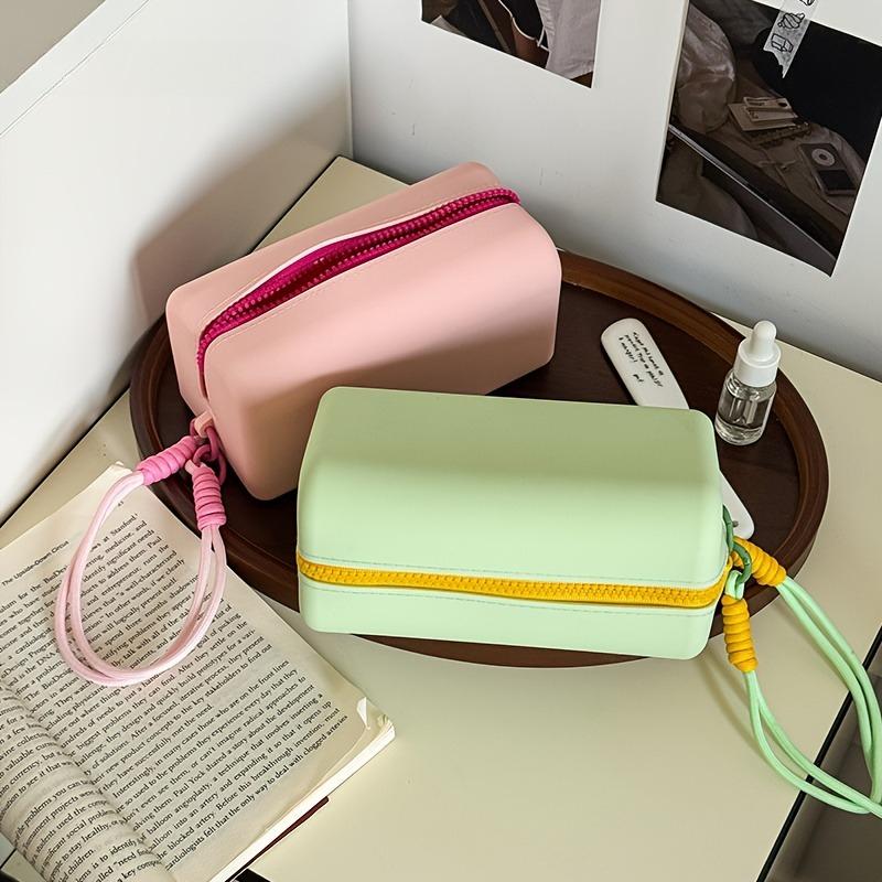 Large Silicone Makeup Bag, Multifunctional Toiletry Pouch with Hand Strap, Travel Organizer for Cosmetics,Electronics,Minimalist