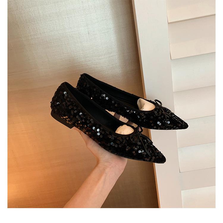 Sheepskin Version~ Sparkling Sequins Exquisite Small Pointed Head Light Mouth Soft Sole Bow Single Shoes Women's Autumn Leather Flat Bottom Ladyshoes