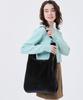 FUR SHOULDER TOTE3030Black Fluffy Fur