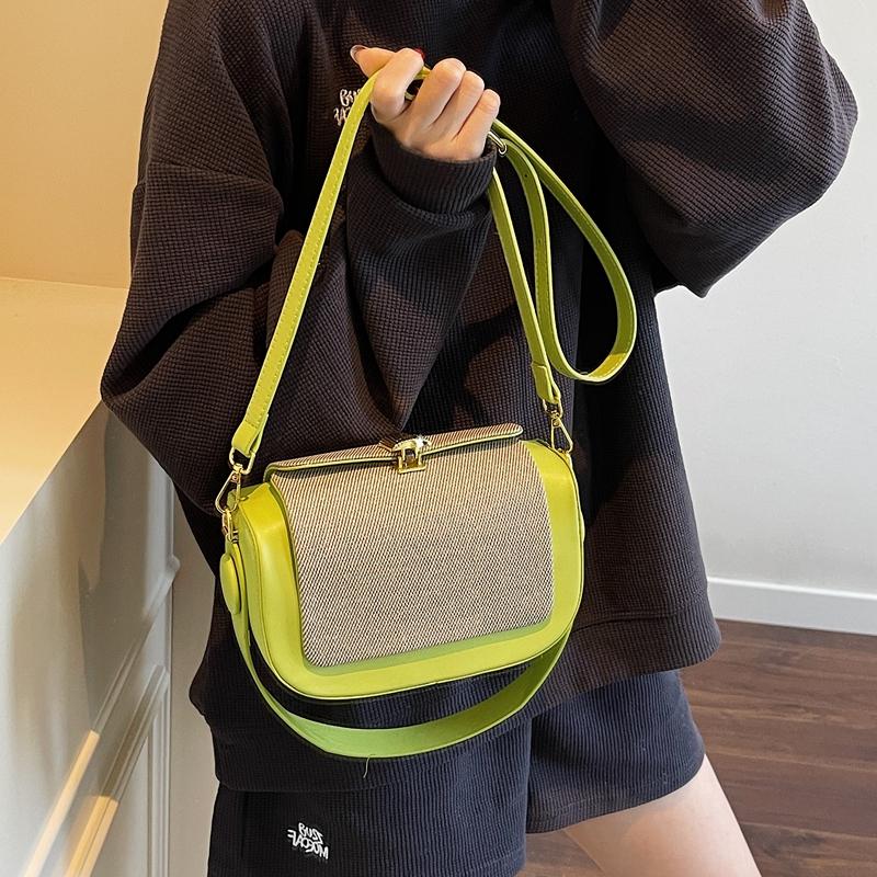 Minimalistische Modische Exquisite Damen-Schultertasche mit Schulterriemen-Design Vielseitig für Pendeln und Zusammenkünfte