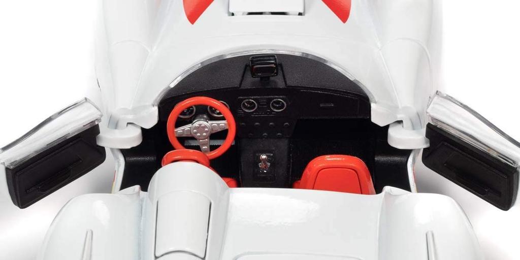 American Muscle Scale Speed Racer Mach 5 Finished Model AWSS124 1/18