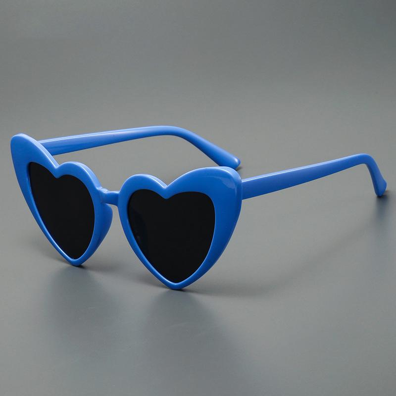 

Новые солнцезащитные очки персикового цвета с сердечками, женские модные солнцезащитные очки Love для вечеринок, персонализированные очки в большой оправе, модный аксессуар, неполяризованные синий
