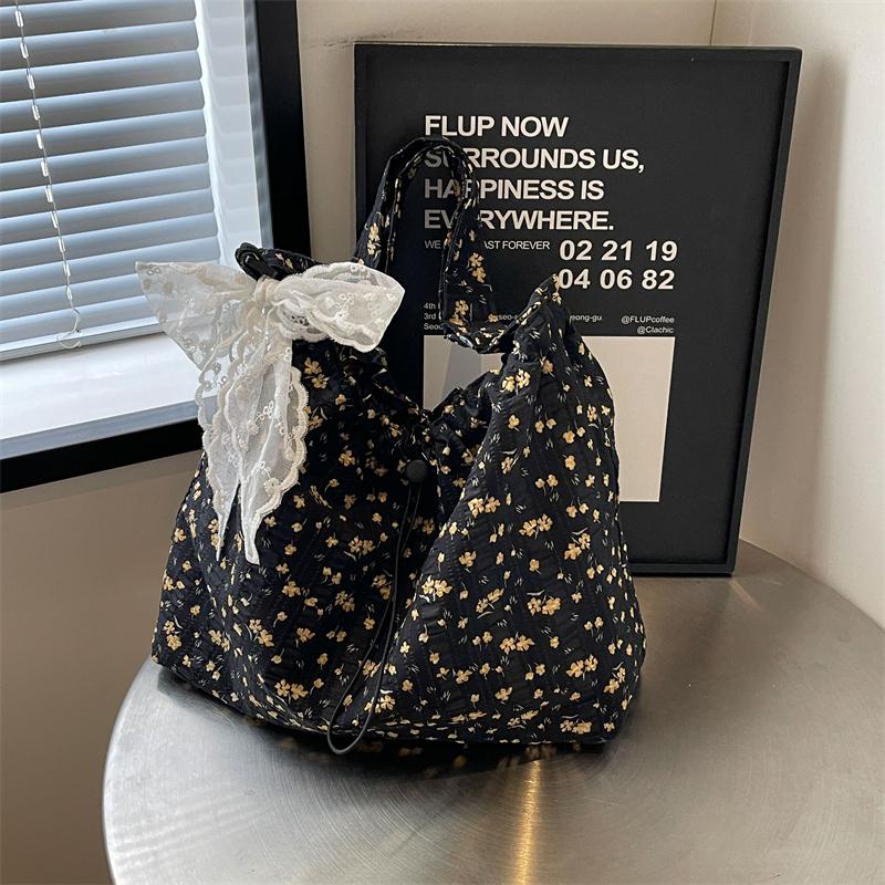 Сумка через плечо Женская большая сумка с цветочным принтом Сумка через плечо чёрный — фото 15