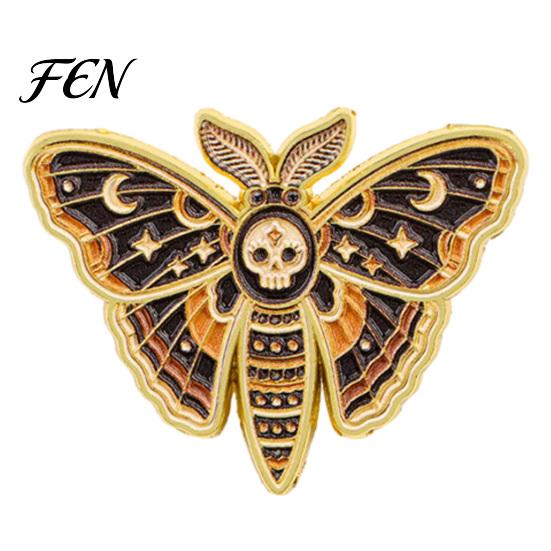 Enamel Lapel Pin Vintage Moth Brooch, Cartoon Insect Alloy Pin, Men Lightweight Clothes Women Jewelry Accessories for Suit Dress Coat Scarf