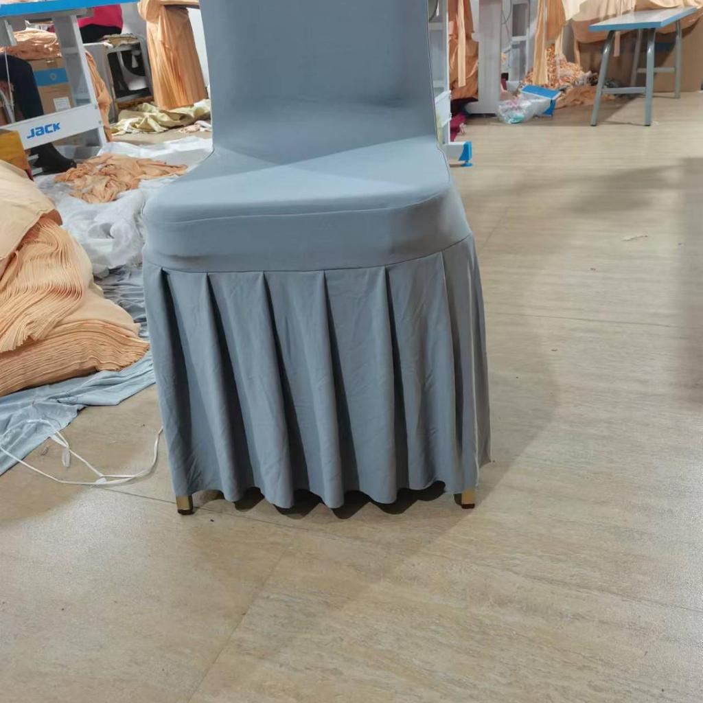 Verdickte elastische Faltenrock-Stuhlhusse für Hochzeiten & Konferenzen
