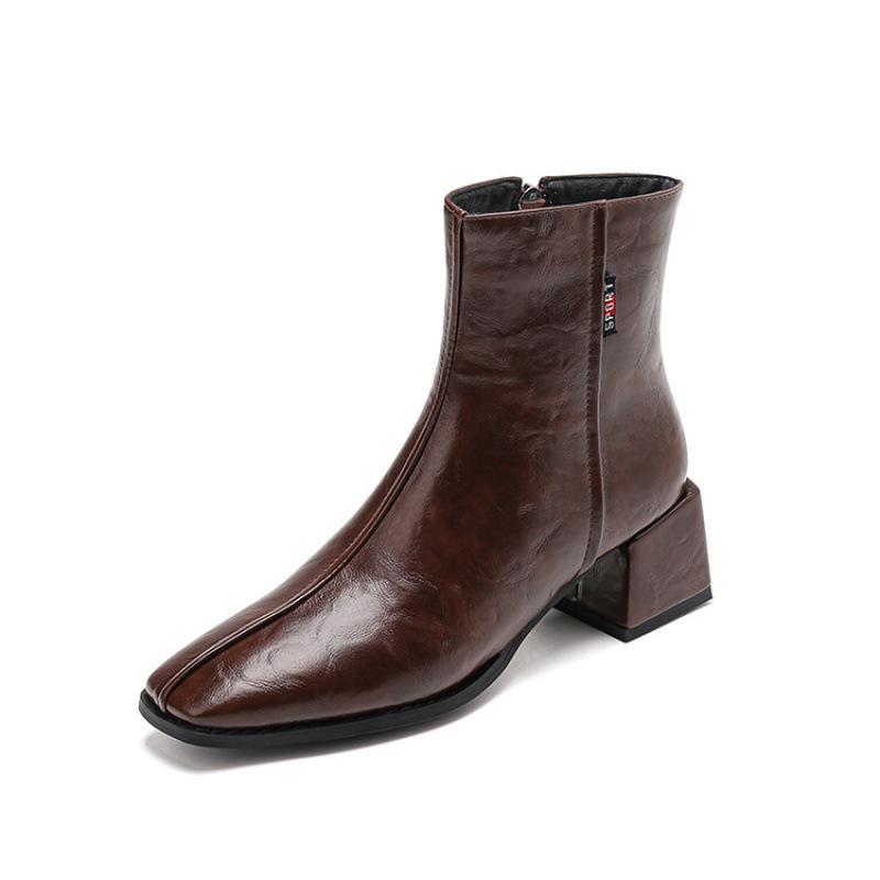 Autumn and winter women's medium boots low heel large size women's boots side zipper solid color square heel square head Korean version of the new med