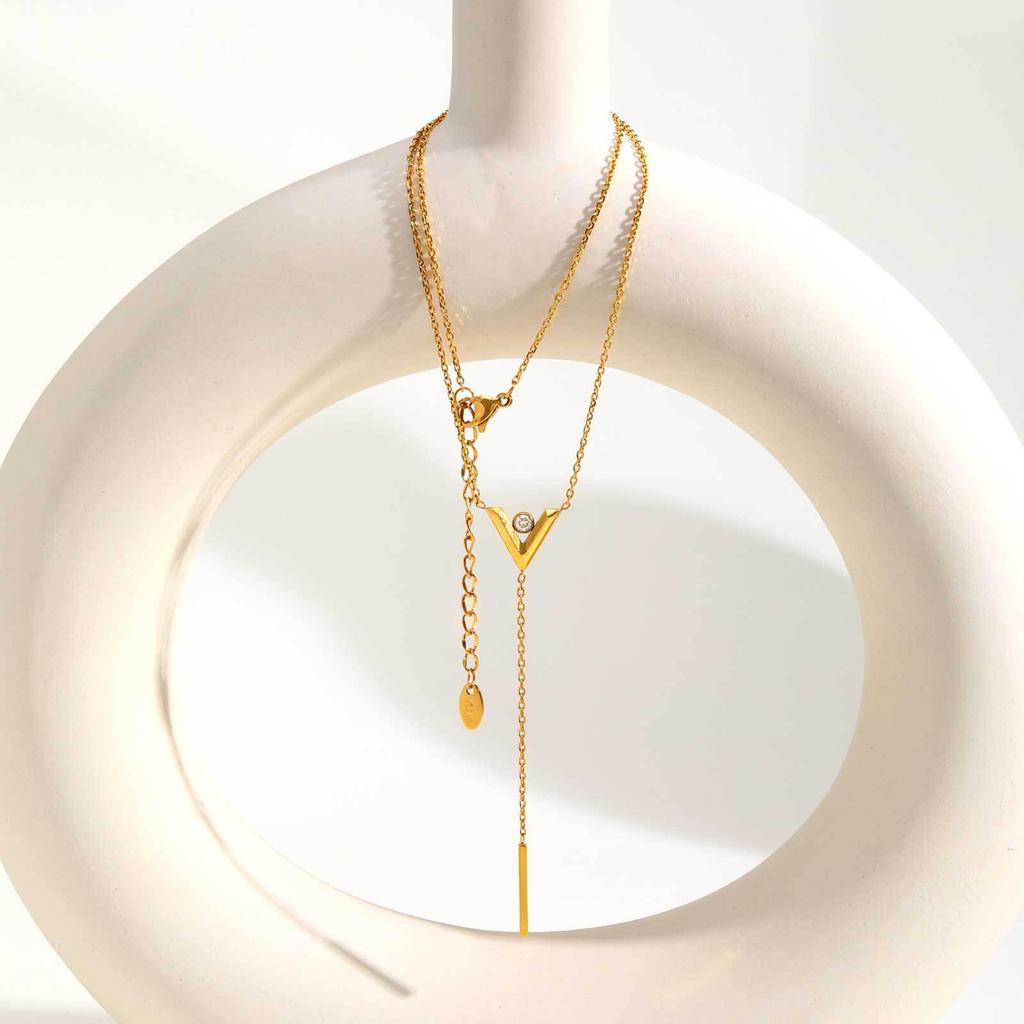 Ladies Stainless Steel Corner Cross Chain Y Necklace, Fashion Collarbone Chain Accessories Nc-2251