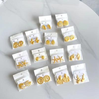 Elegant Ladies Large Stud Earrings Vintage Line Texture Minimali Shell   Ocean Starfish Marine Life Design Style Random Shipping