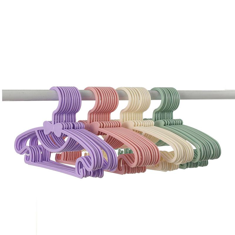 5/10/20 stücke Kinder Kleiderbügel Racks Tragbare Kunststoff Display Kleiderbügel Winddicht Kinder Mäntel Kleiderbügel Baby Kleidung Organizer