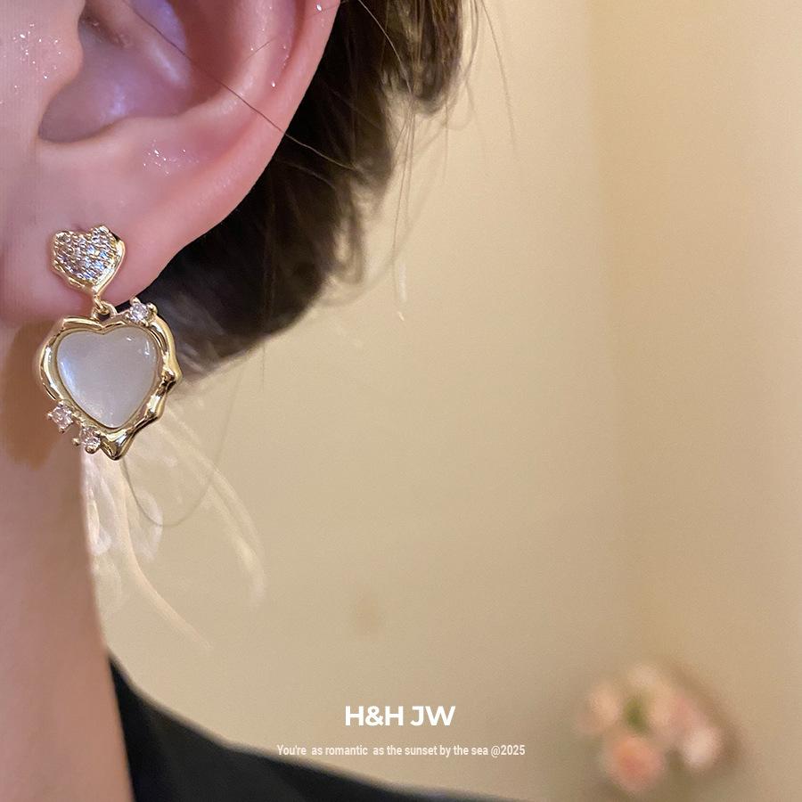 K real gold electroplated silver needle zircon fritillary love earrings light luxury high-end stud earrings retro court style earrings