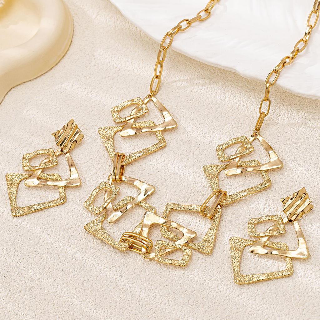 Chic Geometric Earrings & Necklace Set with Unique Design