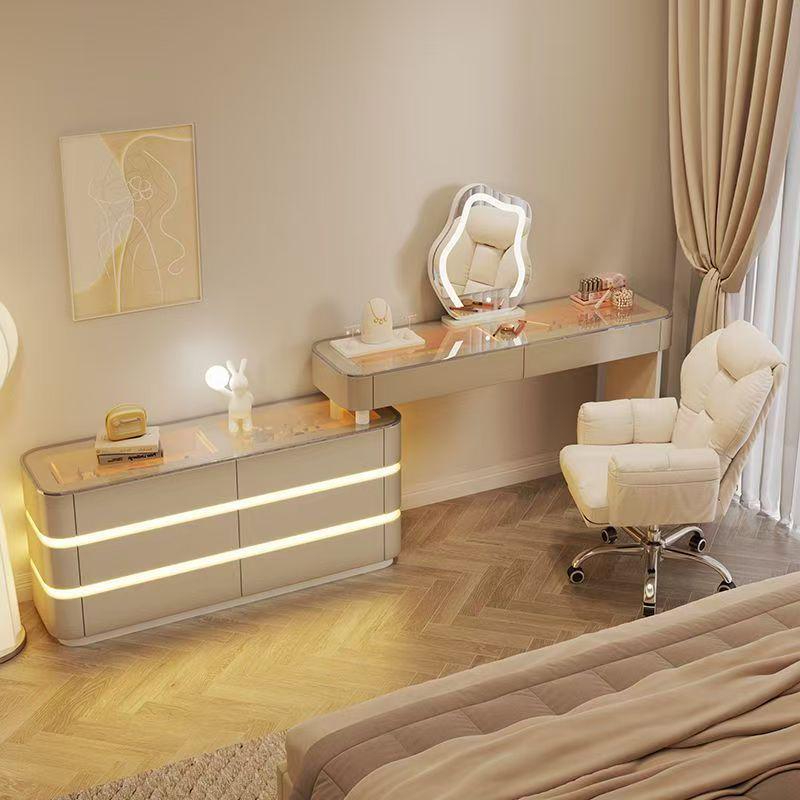 Elegant Solid Wood Vanity Table with Integrated Mirror and Drawers for Bedroom