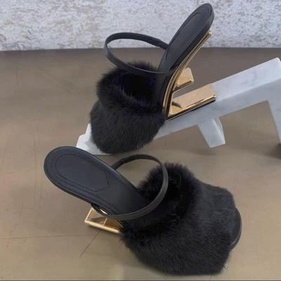 2024 2024 Women Fur Slippers Sexy Peep Toe Gladiator Sandals Dress Pumps Spring Summer Strange Heel Mules High Heel Wedge Shoes