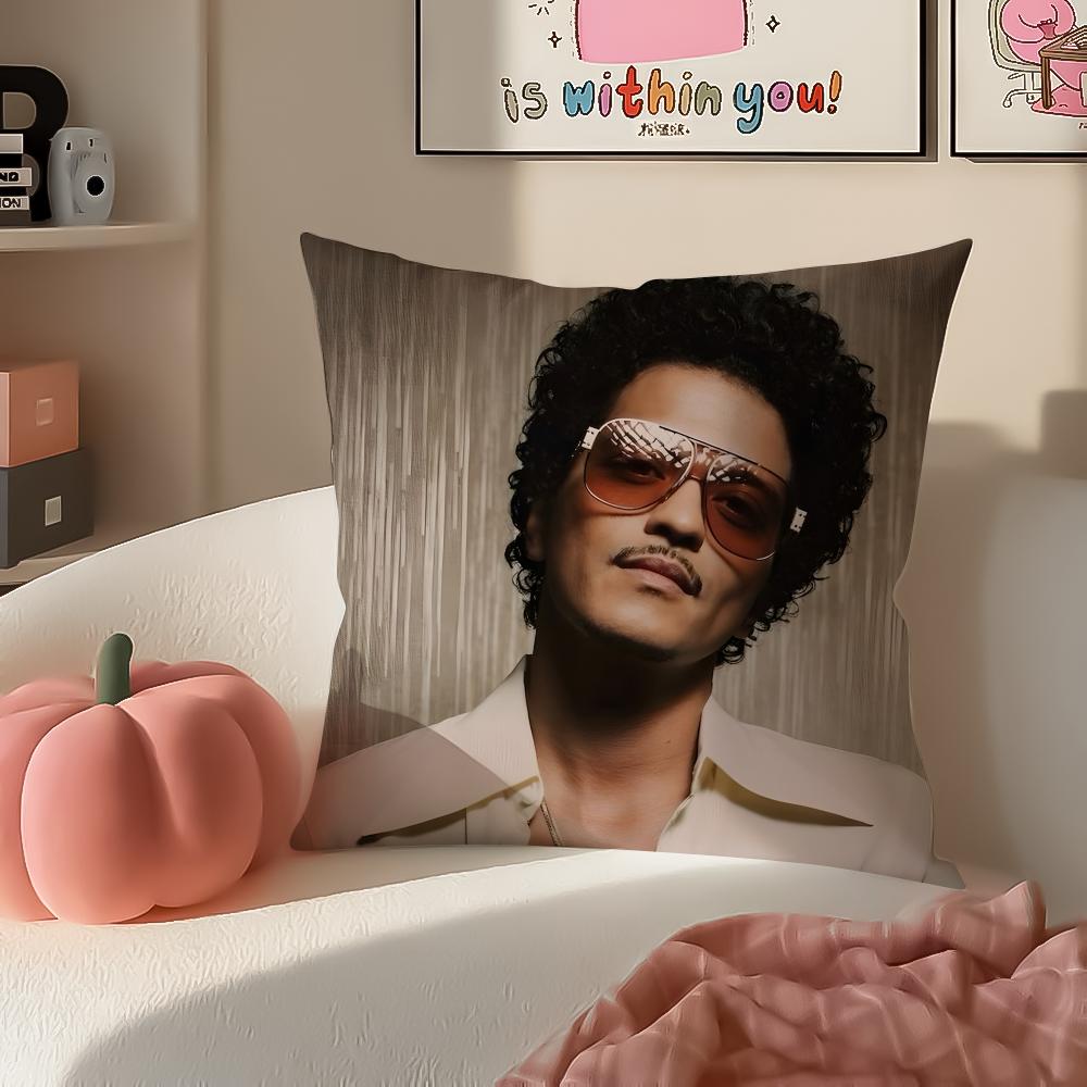 Classic Pop American Singer BBruno Mars Cushion Cover Pillowcase Short Plush Invisible zipper Room Sofa Cushion Cover