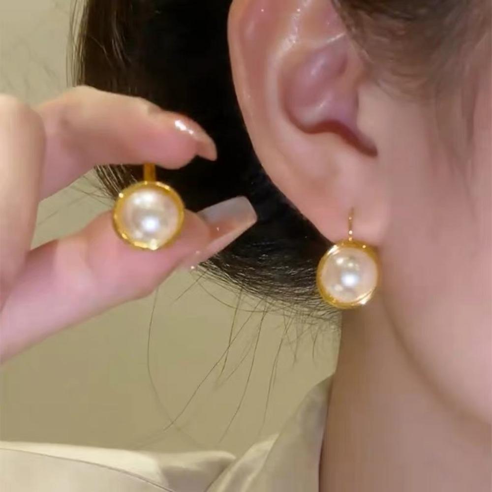 Cercei cu perle Cercei de damă de înaltă calitate