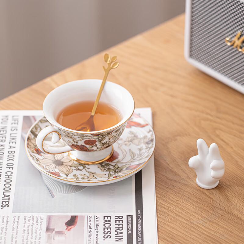 Su's Ceramic Wedding Couple Coffee Cup & Saucer Set