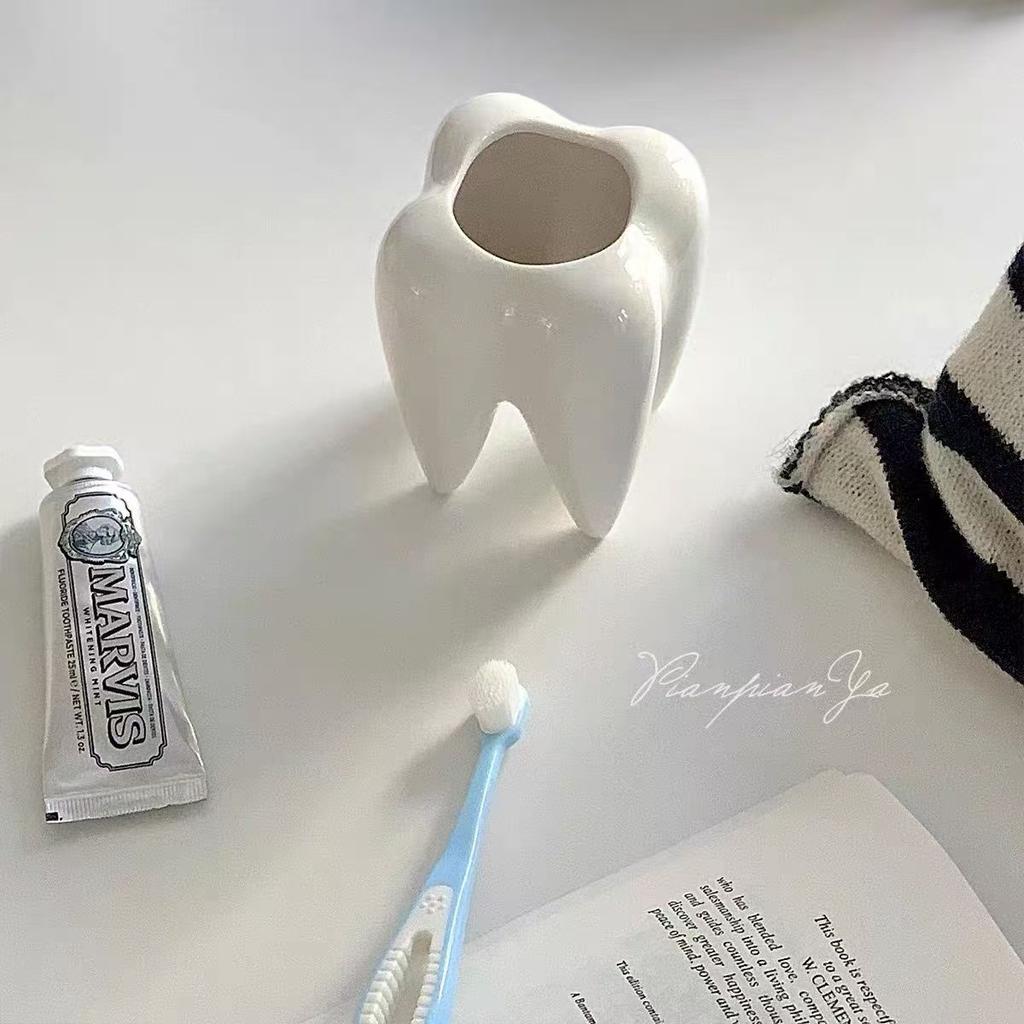 Funny Tooth Shape Ceramic Pen Holder Pencil Pot Storage Container Desk Pen Stand Succulent Pot Organizer Home Decoration Planter