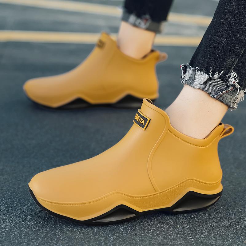 Men's Casual Sports Shoes, Large-sized Breathable Chef Men's Shoes, Outdoor Rain Boots, Waterproof and Anti-slip Rain Boots