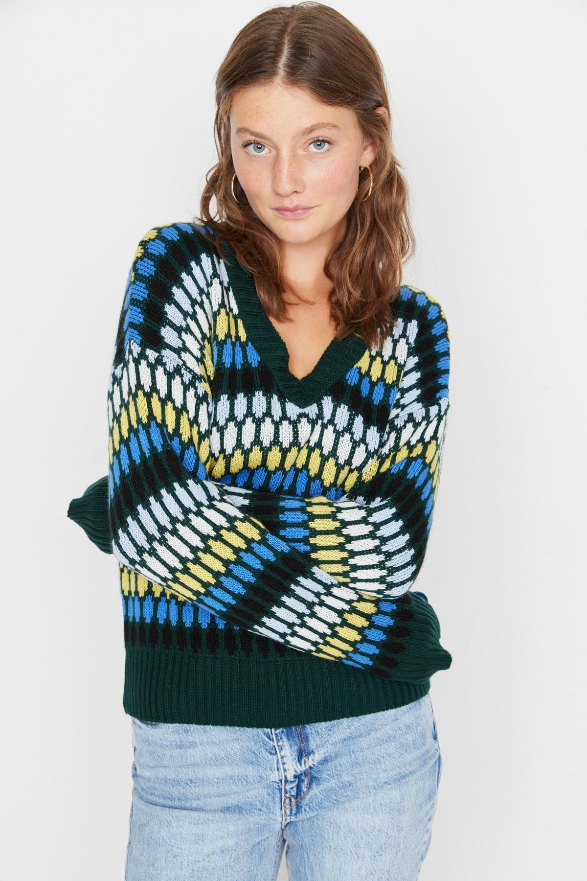 

Зеленый трикотажный свитер с узором TWOAW23KZ01676