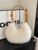 2025 Herbst/Winter Pelzige Knödel Schultertasche: Plüsch-Handtasche für Freizeit-Ausflüge