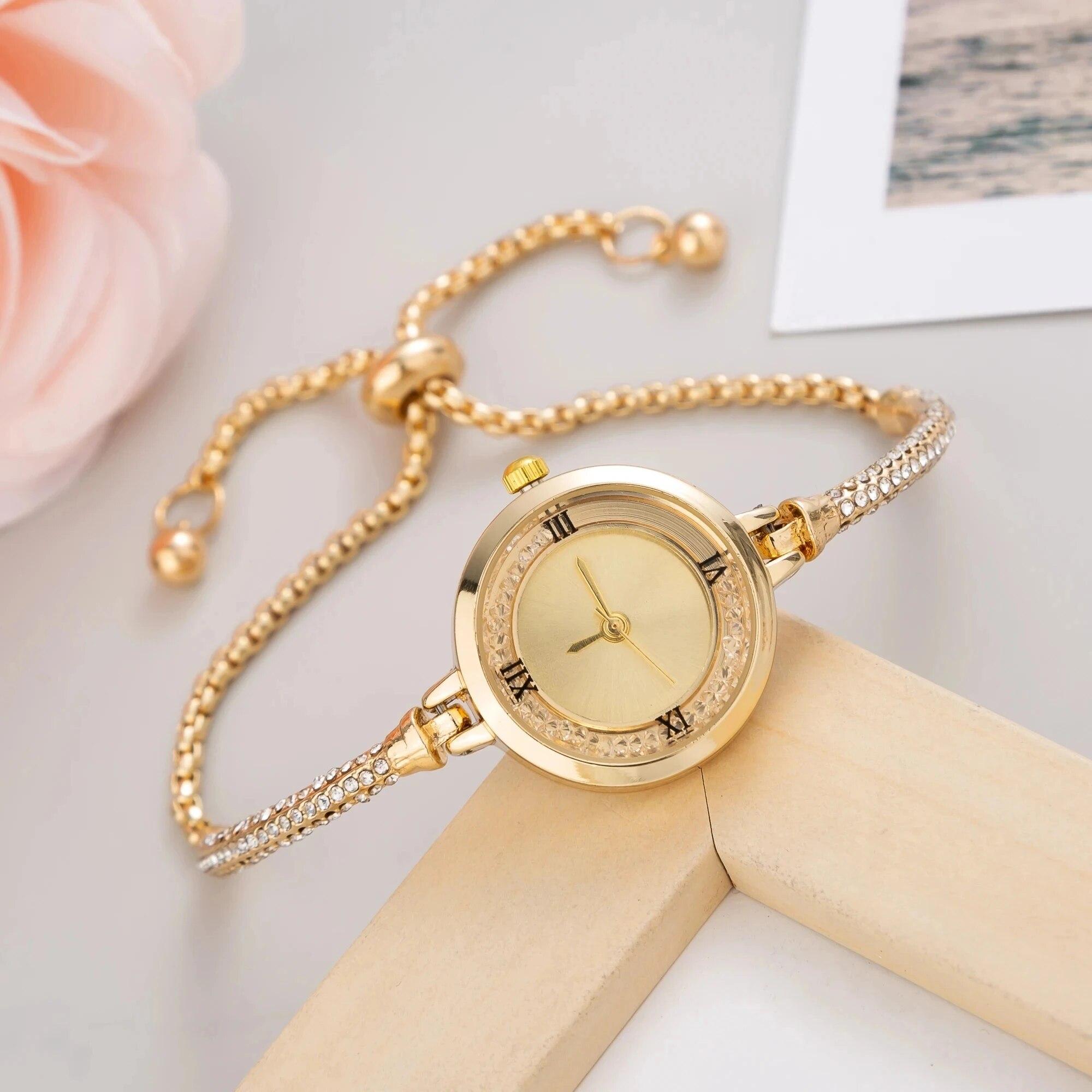 Fashion Women s Wristwatch Gold Bracelet Small Dial Elegant Watch New Cute Women Steel Bracelet Watch Quartz Wristwatch Gift золотой