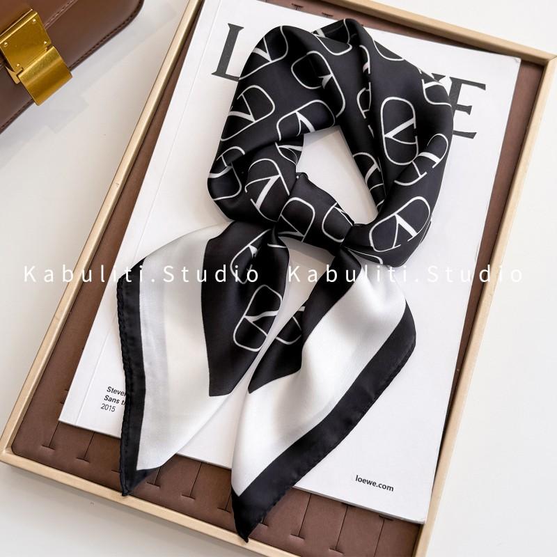 70x70cm Lightweight Square Scarf Women Polka Dot Print Silk-Like Wrap Neck Tie Hair Band Fashion Accessory