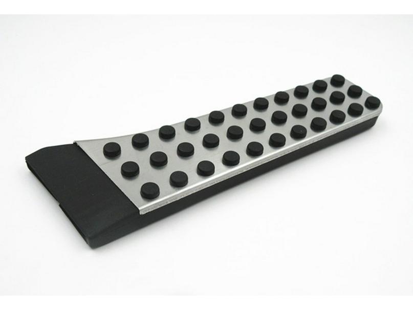Mercedes-Benz Accelerator Pedal for 14-18S, 14-18C, 16-17E, 16-18GLC, SLC, SL.