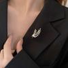 Women Brooch High-Gloss Rhinestone Inlay Sparkling Faux Pearl Wheat Design Lapel Pin Non-Slip Buckle Scarf Badge Clothing Bags Accessories