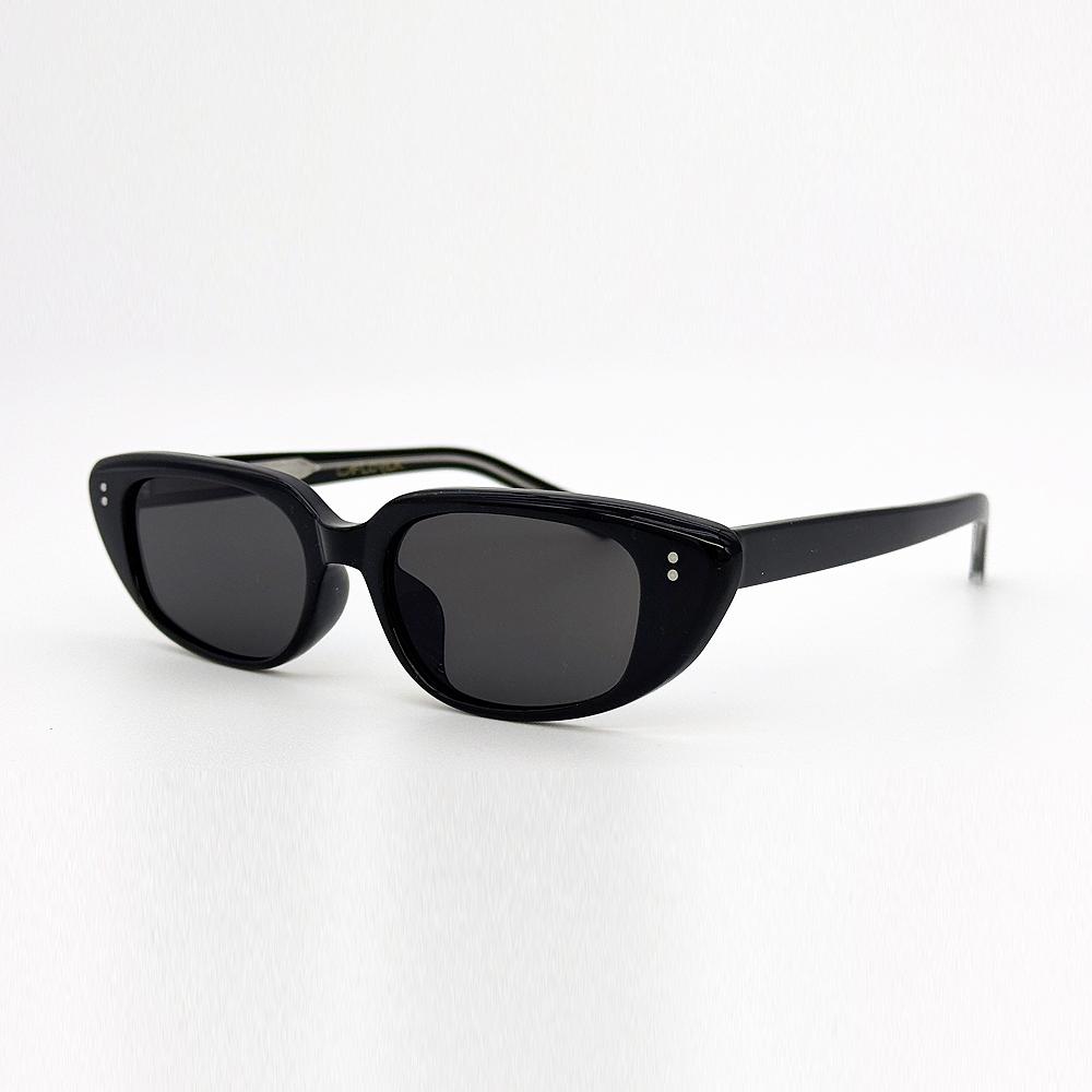Lapeullolida Colby Black Sunglasses