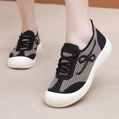 New Casual Soft Sole Lightweight Summer Breathable Mesh Versatile Casual and Comfortable One Foot Women's Shoes