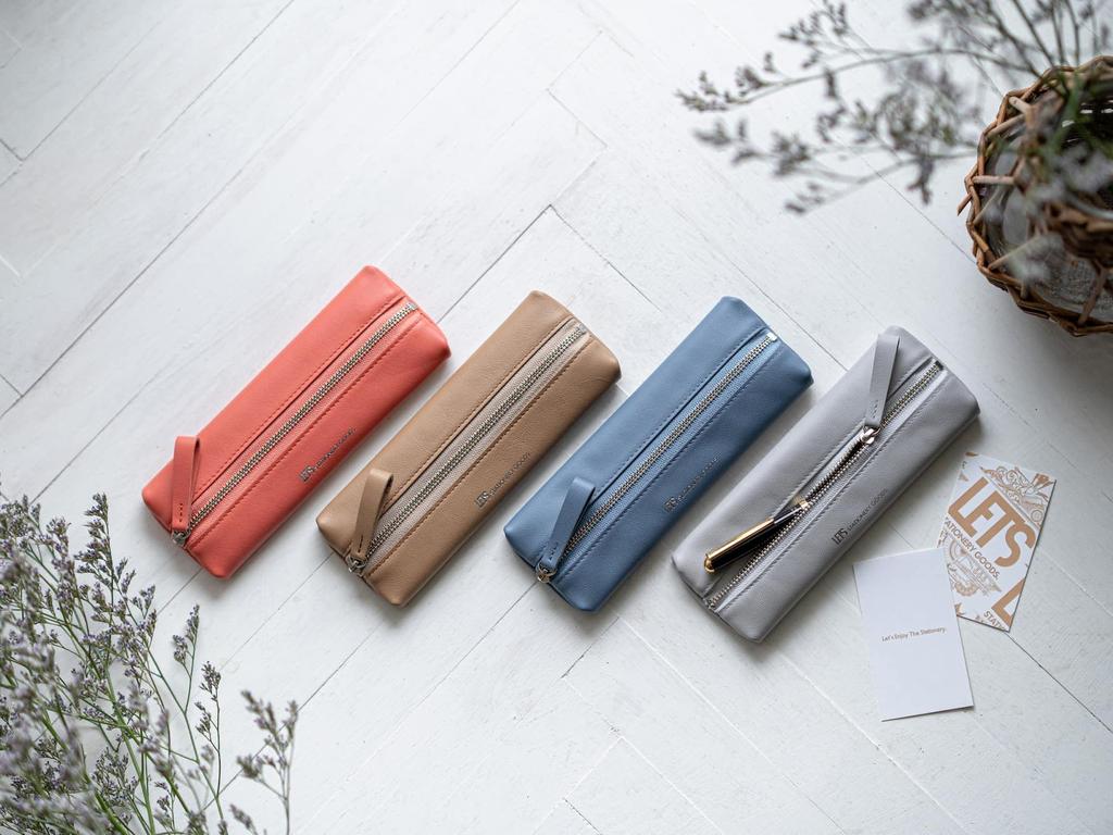 Italian Leather Pencil Case Pentaboric Frosty White (Gray)