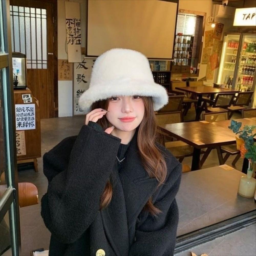 Casquette Panama Femme en Fourrure Douce Chapeau Bob Uni en Peluche Chapeau de Pêcheur Tendance