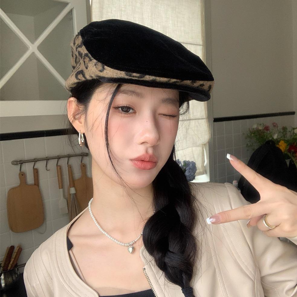 Autumn and Winter Leopard Print Forward Hat Female Spice Girl Subculture Y2k Retro Face Ducktongue Beret