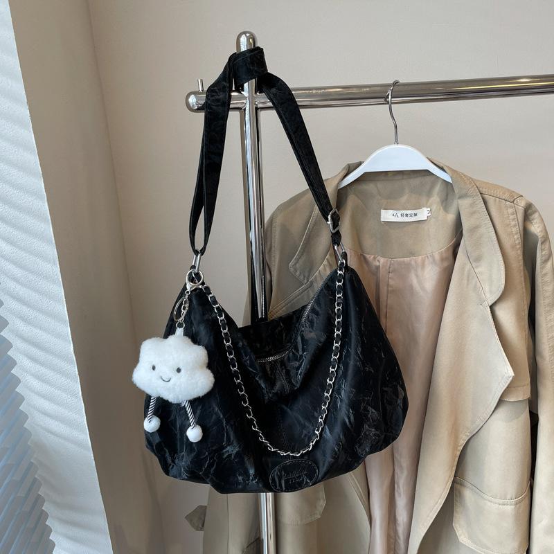 Bag Women's New Shoulder Bag Large Capacity Messenger Bag Commuter Bag