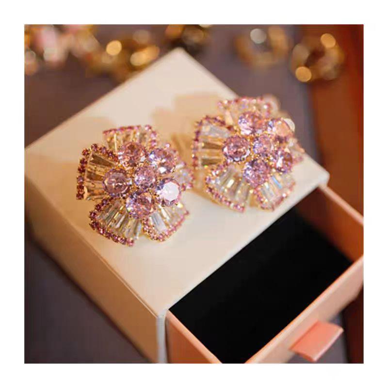 Nuovi orecchini a bottone floreali tridimensionali con strass completi 2025 per donna