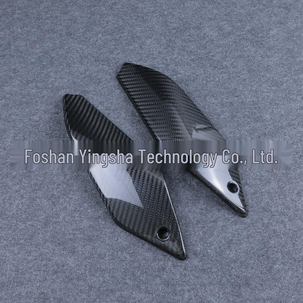 KTM 690 Duke Carbon Fiber Fuel Tank Side Panels (2012-2019)