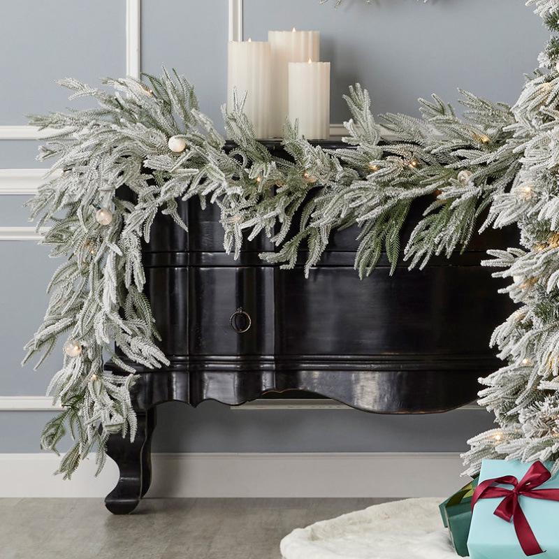 2.7m Christmas Garland for Decoration - Tree, Wreath, Wall, Door Hanging, Hotel, Shopping Mall Display